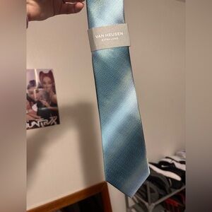 Van Heusen Extra Long Light Blue Tie
